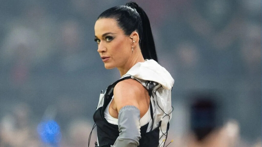 Katy Perry’s Bitter Mansion Battle Takes Another Twist as Veteran Asks Court To Make Pop Star Pay Him $1.2 Million in Expenses Yahoo lifestyle home