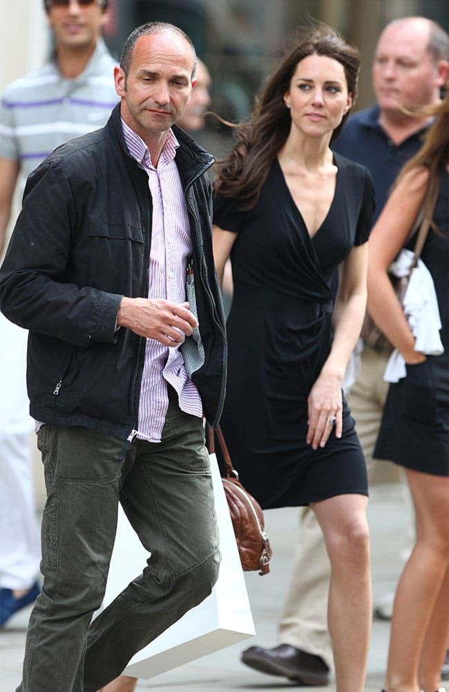 Kate Middleton shopping Kings Road Chelsea April 2011