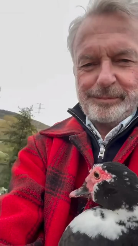 Jurassic Park’s Sam Neill: “Magda, my beloved duck, passed away. She was a miracle old duck—very late in life she finally hatched & raised two hell-raiser ducklings. Today, they stand by the dam saying goodbye to their mother, as KEVIN THE KAKA flies past in salute. Farewell Magda my little friend.” Jurassic Park’s Sam Neill: "Magda, my beloved duck, passed away. She was a miracle old duck—very late in life she finally hatched & raised two hell-raiser ducklings. Today, they stand by the dam saying goodbye to their mother, as KEVIN THE KAKA flies past in salute. Farewell Magda my little friend."