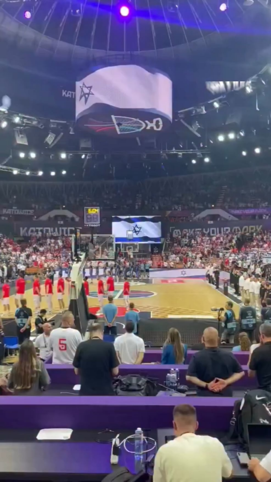 Polish fans boo Israeli anthem at basketball match amid Palestine protests