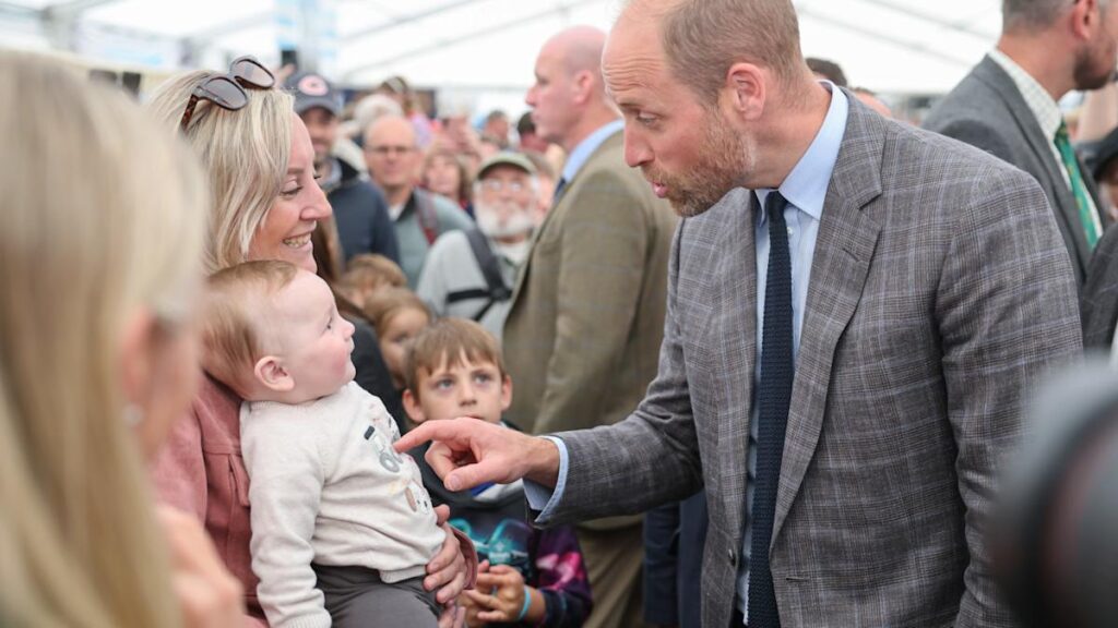 Prince William Goes Gaga Over Baby Named ‘George’ and People Can’t Get Enough Prince William Goes Gaga Over Baby Named 'George' and People Can't Get Enough