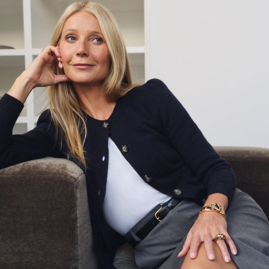 Gwyneth Paltrow ina Goldies T-shirt