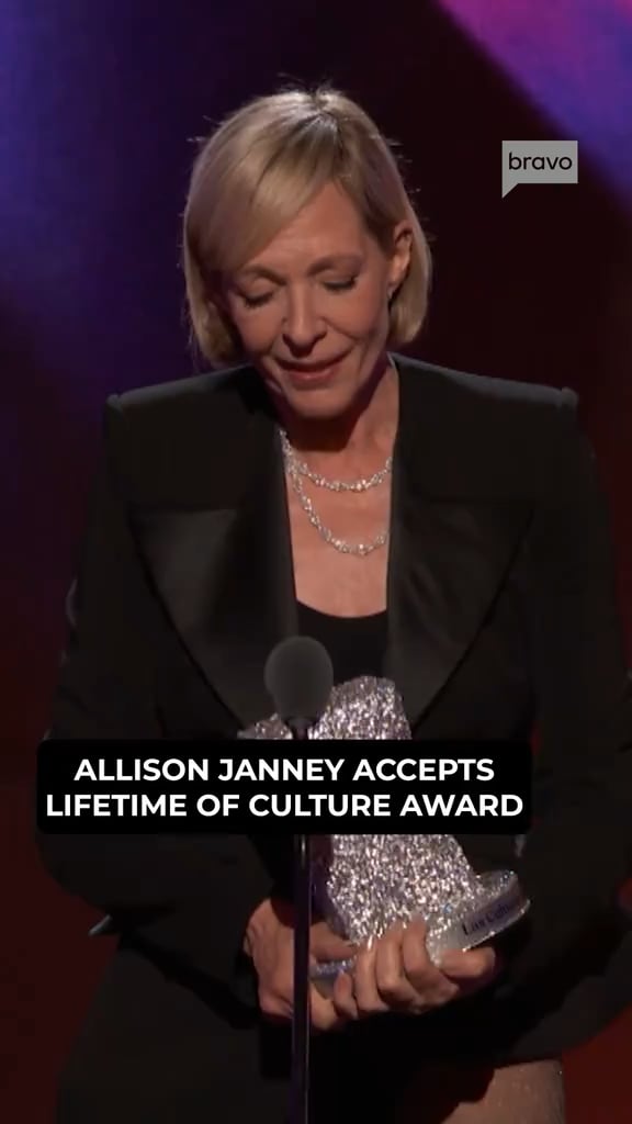 Allison Janney accepts the Lifetime of Culture award at the Las Culturistas Culture Awards: “After 30 years, I am finally excited to receive an award.”