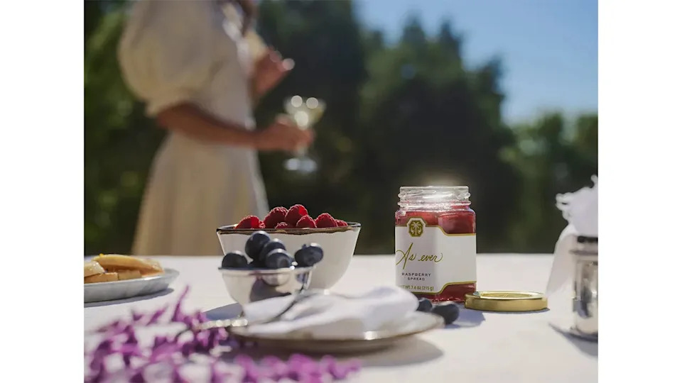 Meghan Markle's spread in a product photo
