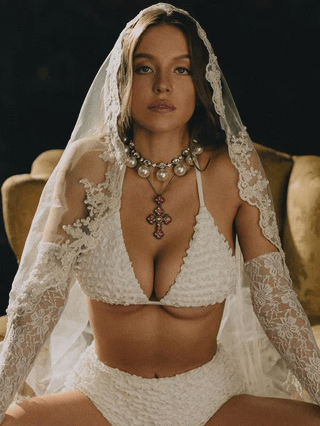 Sydney Sweeney dresses up as a sexy bride, and in a bikini!
