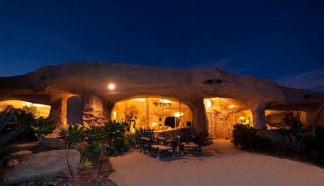 Dick Clark’s Malibu ‘Flintstones’ house. Perfect if you enjoy prehistoric minimalism. Sadly, no brontosaurus dishwasher included.