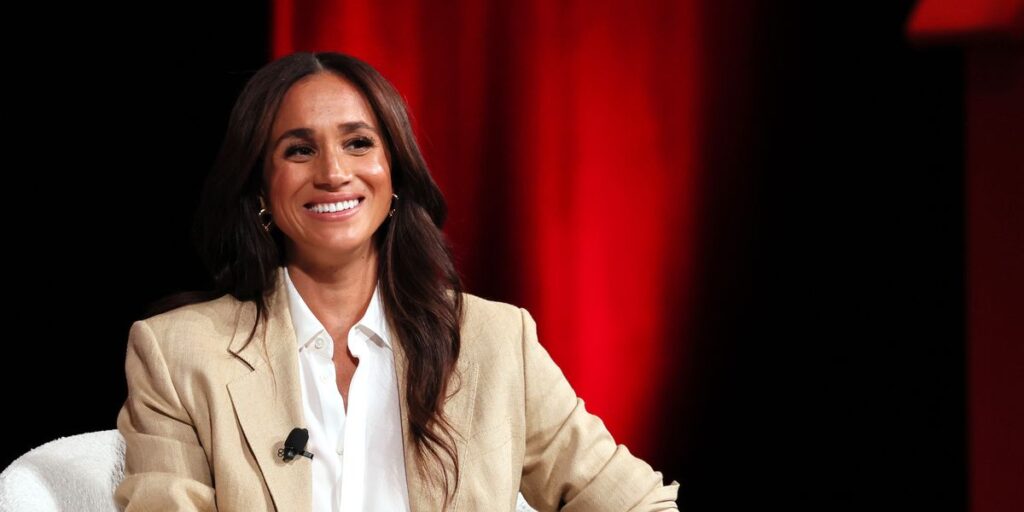 Meghan Markle Celebrates Her Birthday With a Never-Before-Seen Portrait