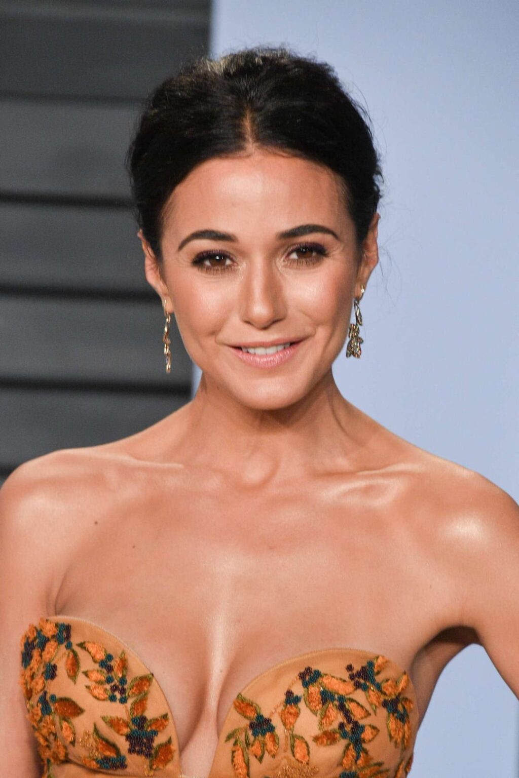 Emmanuelle Chriqui | 2018 Vanity Fair Oscar Party 4th March 2018