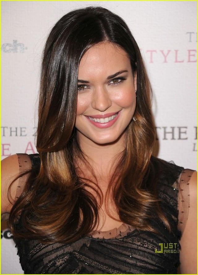 Odette Annable - Hollywood Style Awards - Dec 2010