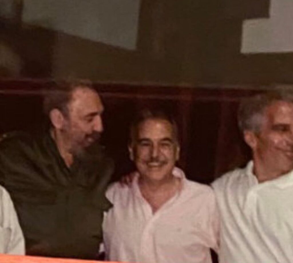 Leaked pictures found in Epstein’s house revealed that he met with Saudi Arabia’s crown prince MBS, Pope Francis, Emirati high level figure, Donald Trump, Justin Trudeau’s dad, Noam Chomsky, Bill Clinton and Fidel Castro. Leaked pictures found in Epstein's house revealed that he met with Saudi Arabia's crown prince MBS, Pope Francis, Emirati high level figure, Donald Trump, Justin Trudeau’s dad, Noam Chomsky, Bill Clinton and Fidel Castro.