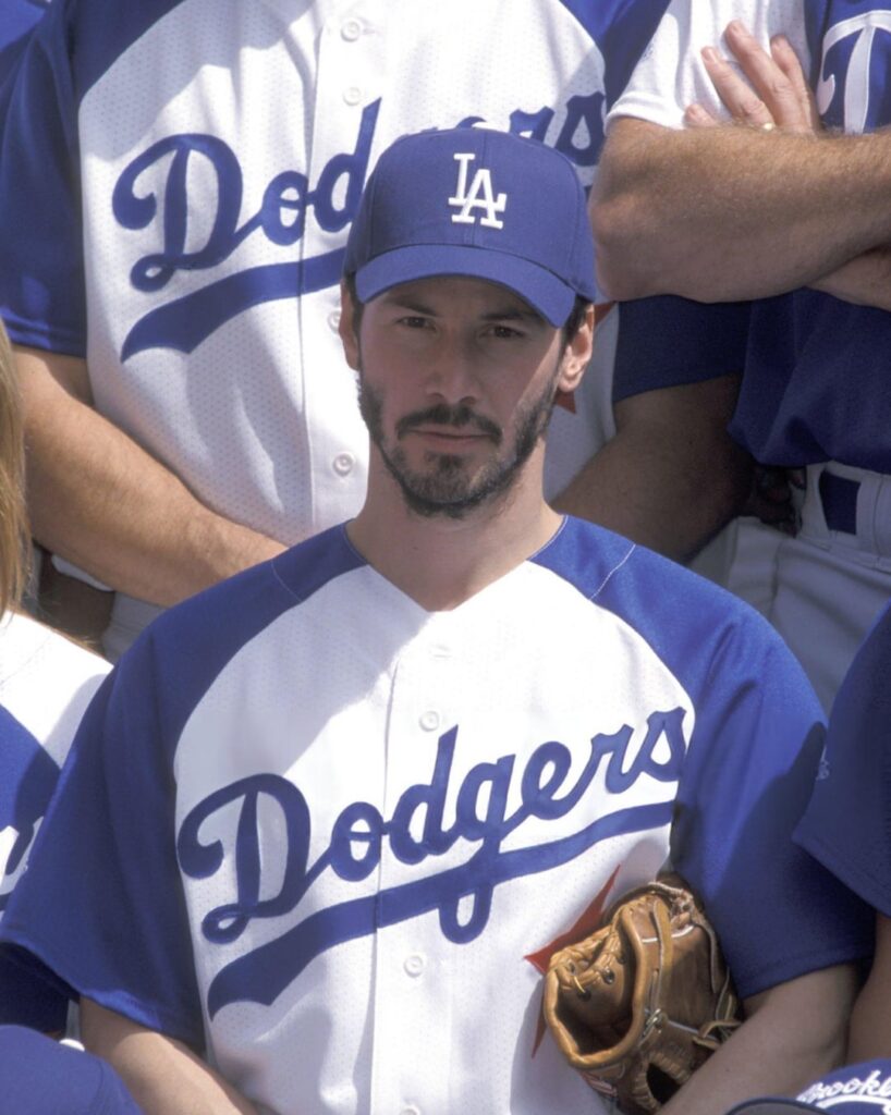 Keanu Reeves during the 2001 Hollywood All Stars Baseball Game at Dodger Stadium in LA. (August 4, 2001)
