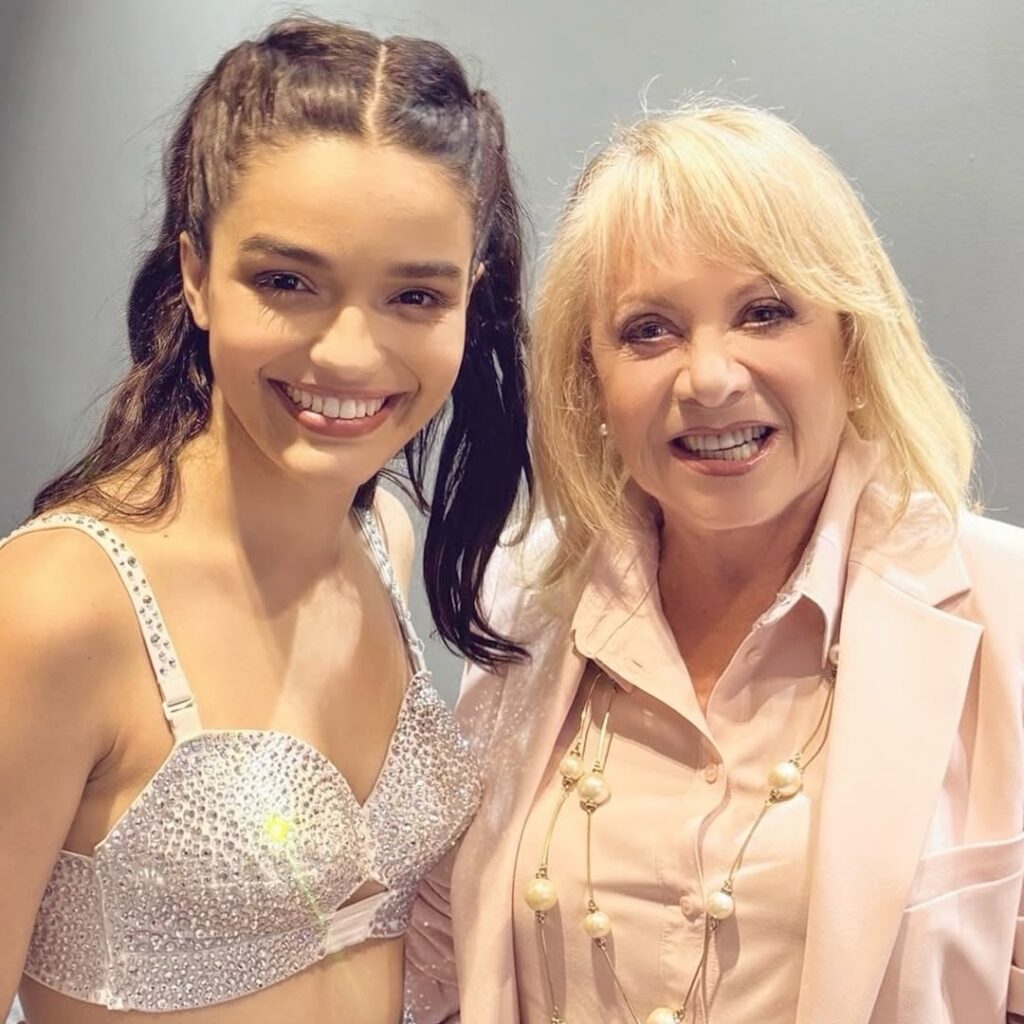 Elaine Paige, the original Eva Perón of Evita, posts about chatting with Rachel Zegler after seeing the show in London