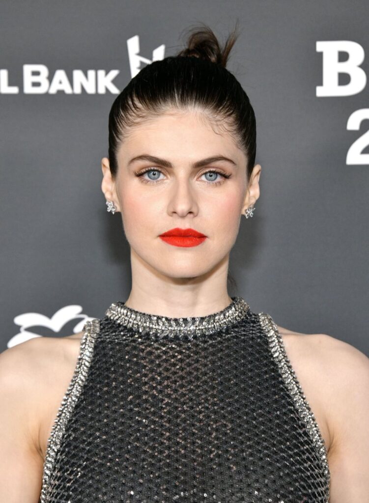 Alexandra Daddario| Baby2Baby Gala | Nov 12,2022