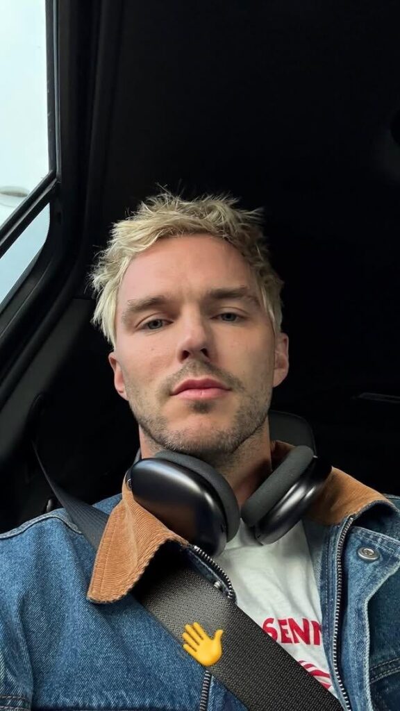 Nicholas Hoult stuns in new photos as he’s spotted leaving a photoshoot in NYC. (September 12, 2025)