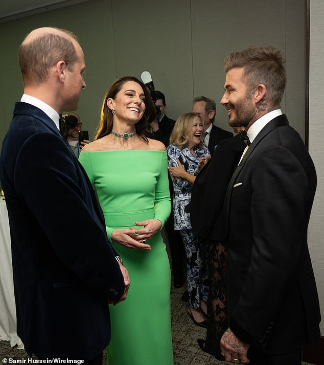 Prince William, Kate and David Beckham speak backstage after The Earthshot Prize 2022 at MGM Music Hall at Fenway on December 2, 2022 in Boston, Massachusetts