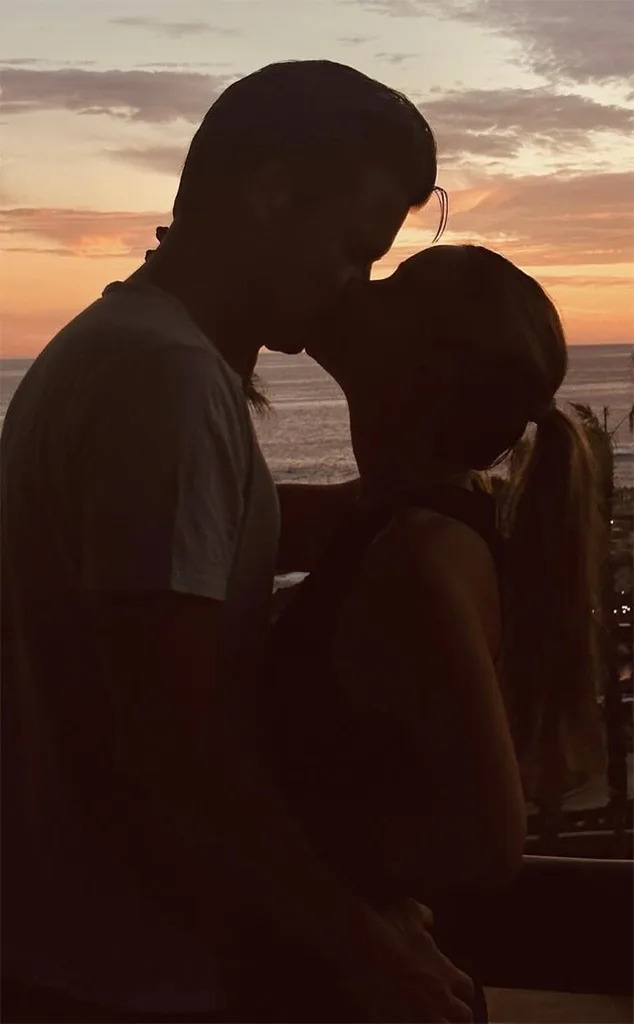 <p>Laguna Love</p>
