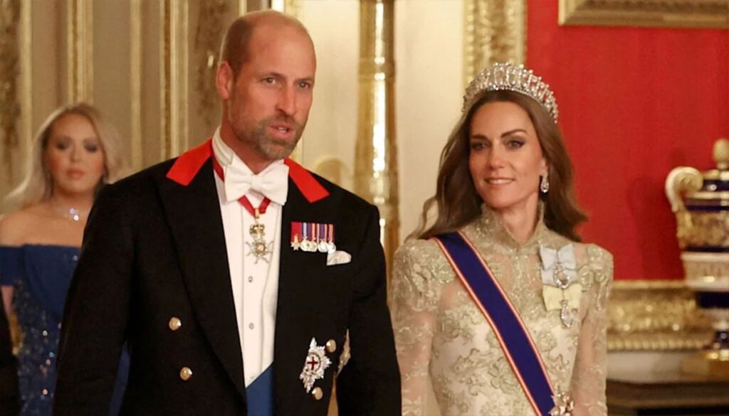 Prince William and Kate arrive for Banquet at Windsor