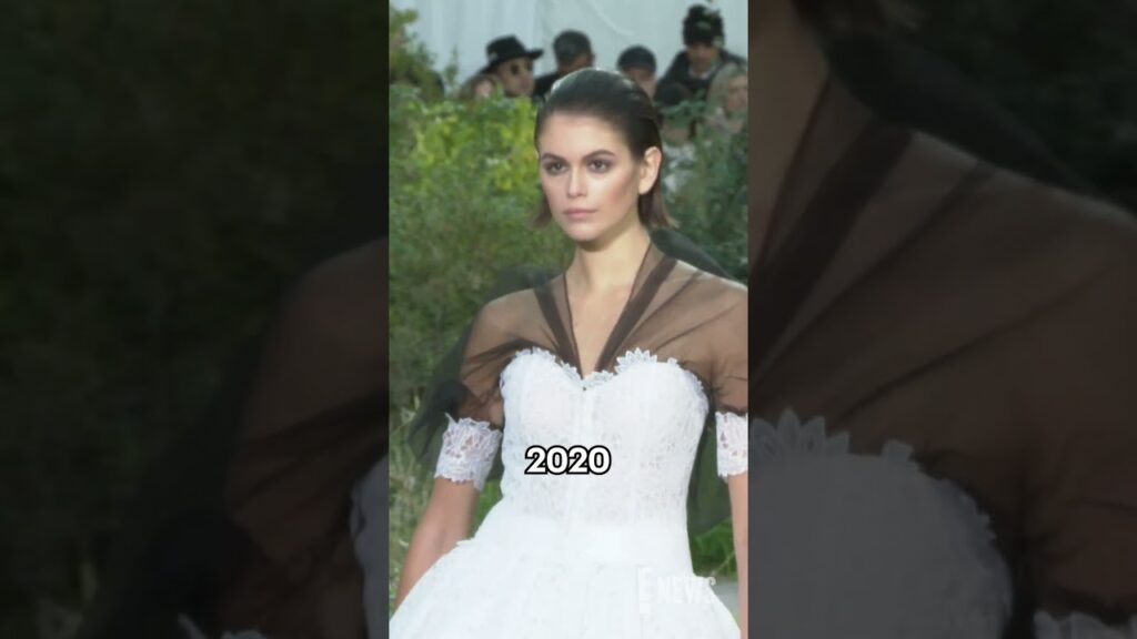 Serving looks since 2001. 💅🎂 Happy 24th birthday, Kaia Gerber.