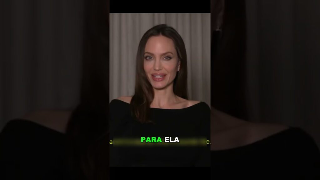 Angelina Jolie e o sacrifício de sua filha #angelina #jolie #hollywood #curiosidades