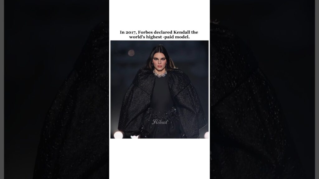 Kendall Jenner took it personally 🔥#shorts #kendalljenner #viral #shortsfeed #runway #fashion