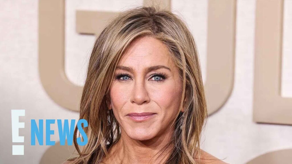 Jennifer Aniston Soft-Launches Jim Curtis Romance With Rare Photo | E! News