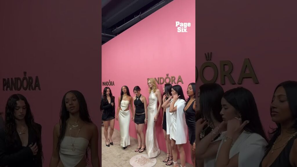 Alex Consani meeting Katseye at the Pandora Talisman Collection Launch Party made my night 🥹 #shorts