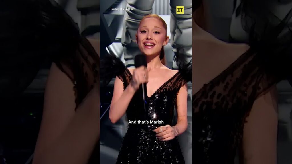 #arianagrande honors queen #mariahcarey with the Video Vanguard Award at the #vmas 🥹 #arianagrande honors queen #mariahcarey with the Video Vanguard Award at the #vmas 🥹