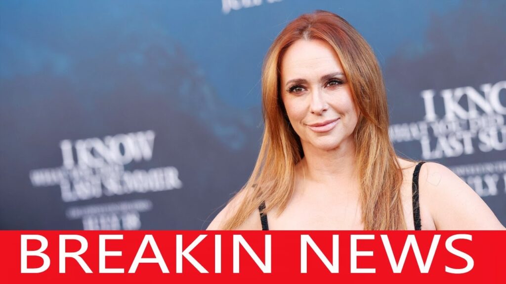 Jennifer Love Hewitt is campaigning hard for a High Potential x 911 crossover