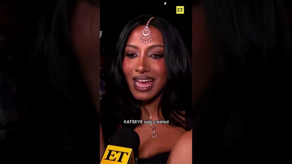 KATSEYE reacts to the impact of their ICONIC Gap ad. #vmas  🐾 #katseye