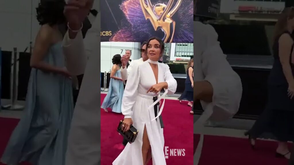 Walton Goggins has officially arrived to the 2025 #Emmys.