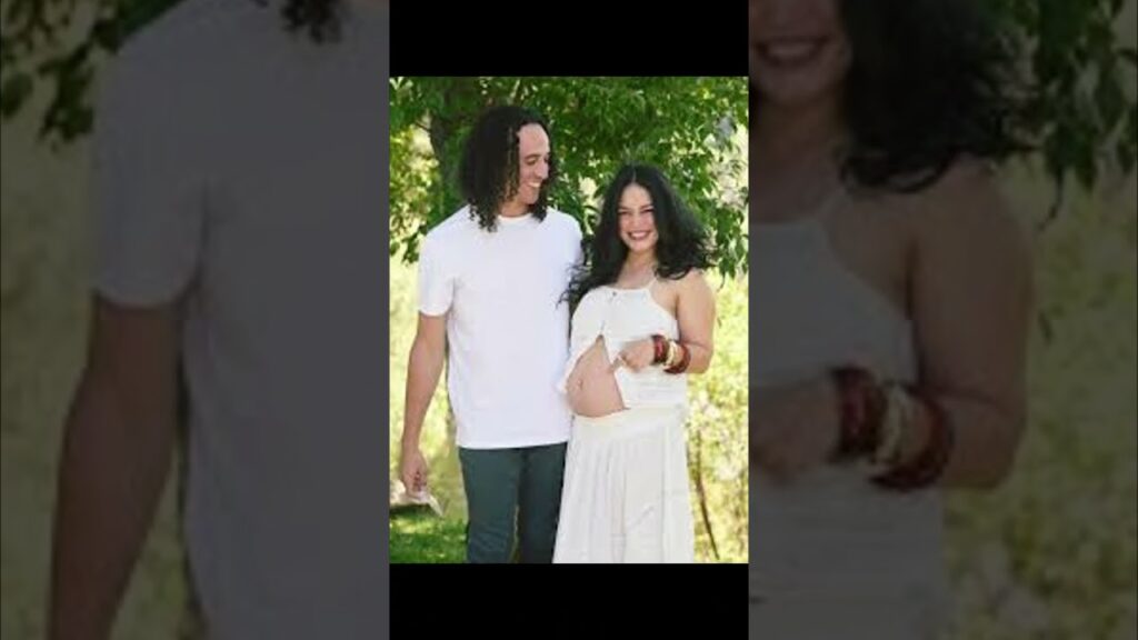 Vanessa Hudgens Shows Off Baby Bump With Cole Tucker #Pregnant #Motherhood #short #shorts