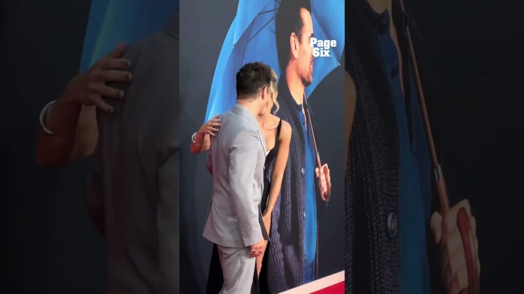 Margot Robbie, Colin Farrell pose on the “A Big Bold Beautiful Journey” premiere carpet 🎞️✨ #shorts Margot Robbie, Colin Farrell pose on the "A Big Bold Beautiful Journey" premiere carpet 🎞️✨ #shorts