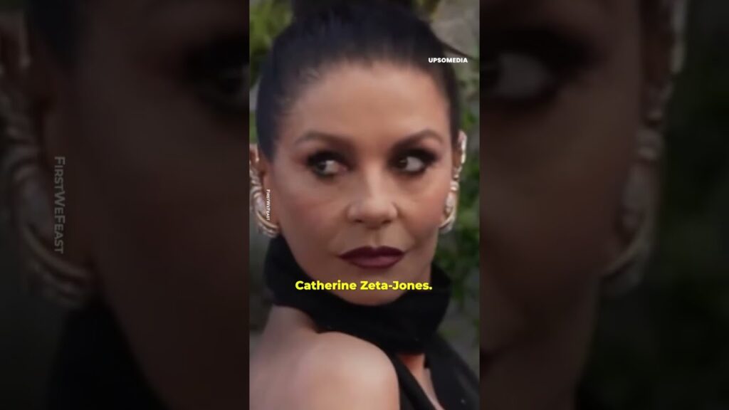 Actor “pisotea” a JLo 😨 | íconos #shorts