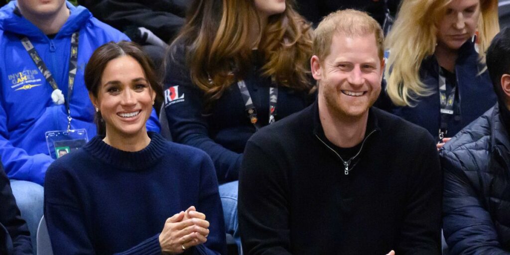 Meghan Markle and Prince Harry pushing for new relationship with Royal Family to ease security fears Meghan Markle and Prince Harry pushing for new relationship with Royal Family to ease security fears