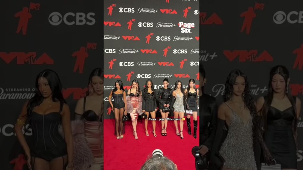 Haven't stopped thinking about the KATSEYE Gap ad and now they're slaying at the 2025 VMAs #shorts