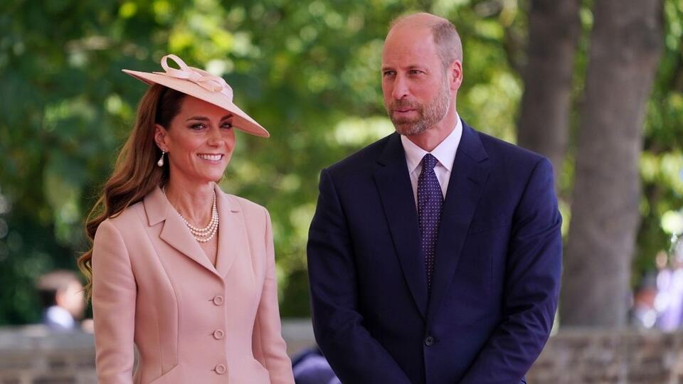 Prince William Reminded of His ‘Fractured Family’ When Looking at Kate Middleton’s Clan, Source Claims