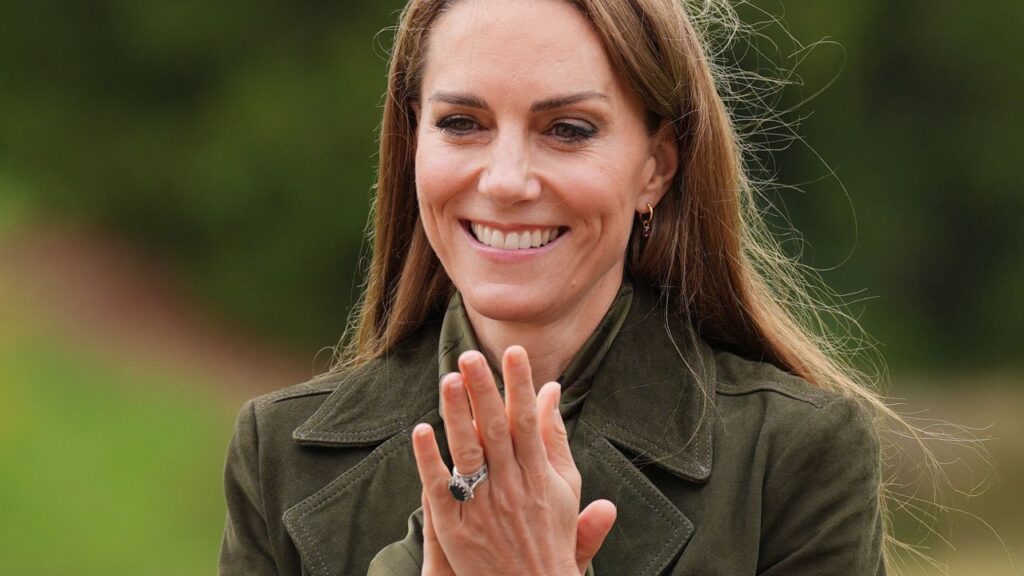 Kate Middleton Stepped Out in Fall's Biggest Boot Trend