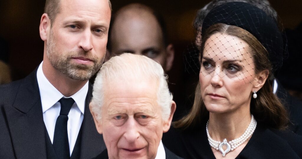 Royal family faces new divisions after positives of tea and Trump Royal family faces new divisions after positives of tea and Trump