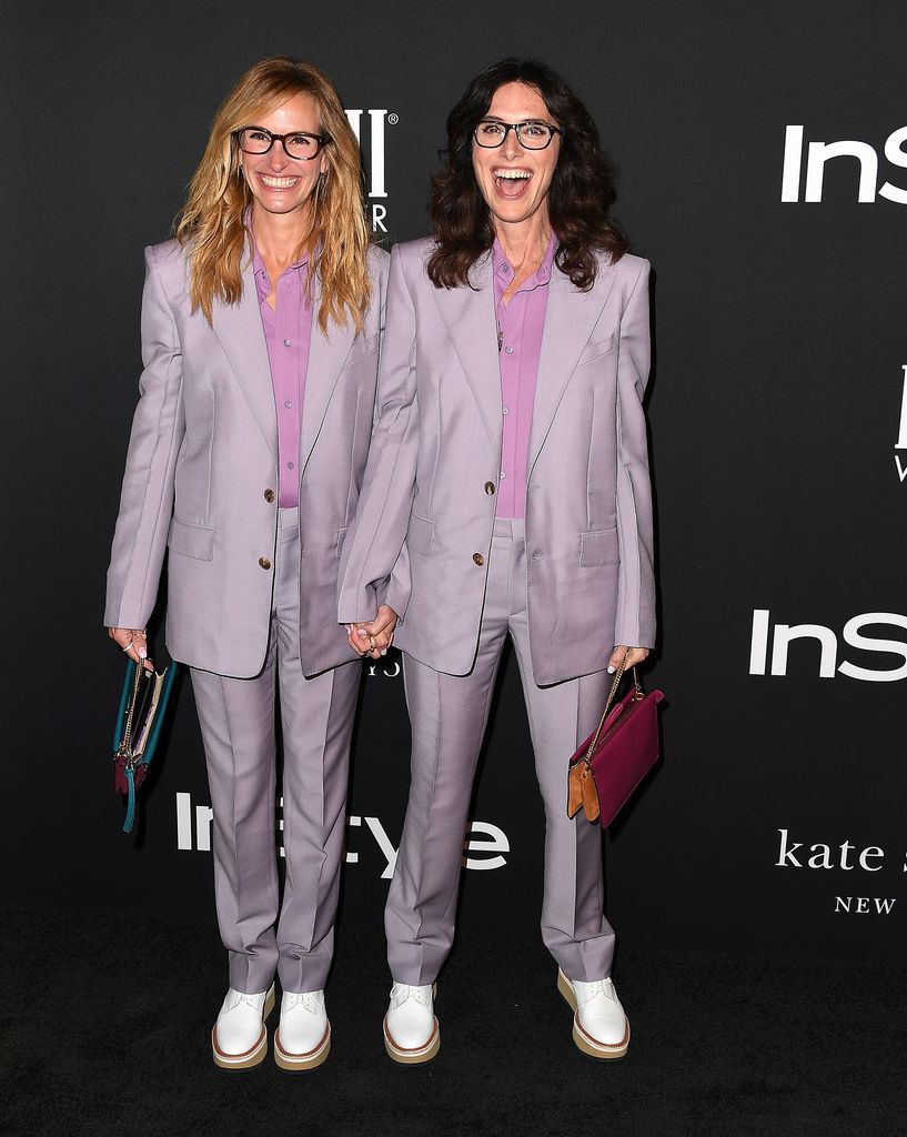 LOS ANGELES, CA - OCTOBER 22:  Elizabeth Stewart, Julia Roberts arrives at the 2018 InStyle Awards at The Getty Center on October 22, 2018 in Los Angeles, California.  (Photo by Steve Granitz/WireImage)