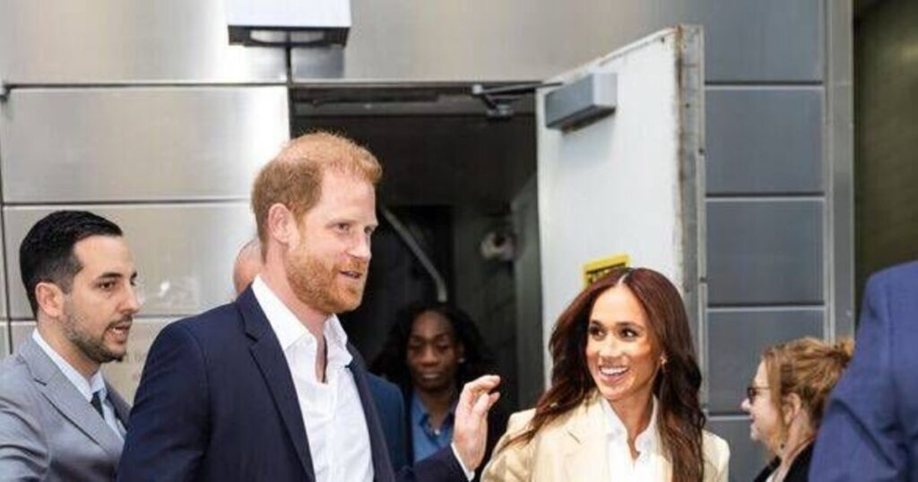 King Charles ‘desperately’ seeks reunion with Prince Harry - Royals - News