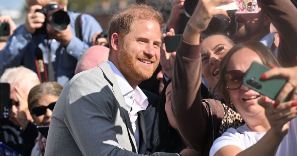 Stark change in Prince Harry as ‘visible tension’ fades and he becomes ‘cool' in UK - Celebrity News - Entertainment