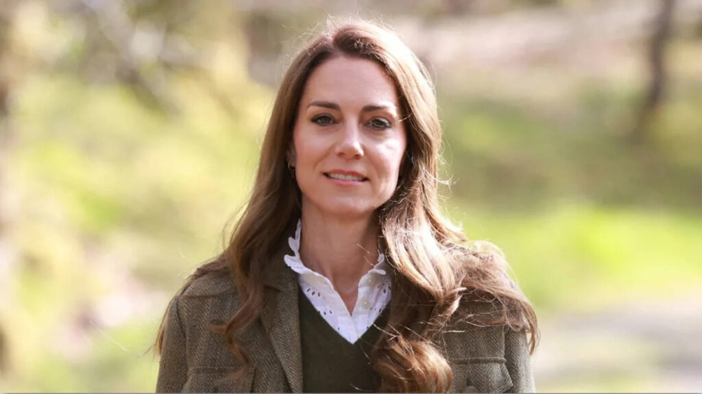 Princess Kate Retreating From the Spotlight, Wants to ‘Ensure She’s Up for the Task’ of Being Future Queen Yahoo entertainment home