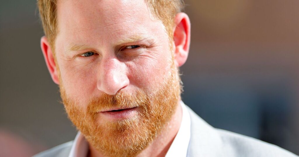 Fans issue their verdict on whether Prince Harry should return to UK | Royal | News