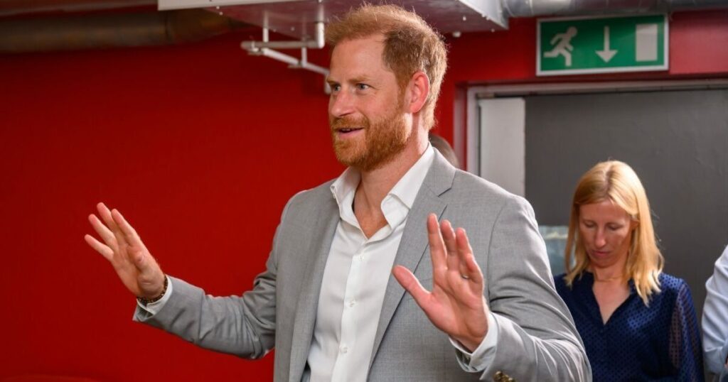 Prince Harry 'risks gaslighting' public with new 'calculated' dig | Royal | News