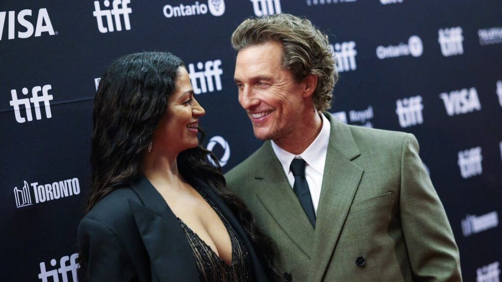 Matthew McConaughey Shares Unique Bedroom Tip Matthew McConaughey Shares Unique Bedroom Tip