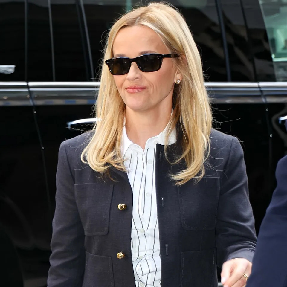  Reese Witherspoon was spotted with the Demellier Midi New York bag in tow. 