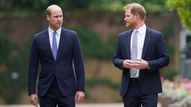 Prince Harry’s $1.1M Donation Exposed Prince Williams ‘Stinginess,’ Says Source Yahoo entertainment home