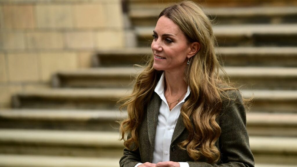 Kate Middleton hair transformation shocks in Prince William outing