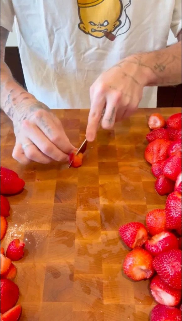 He carefully chopped and cooked the berries. Brooklyn Peltz Beckham/Instagram