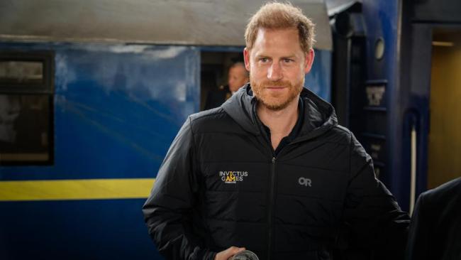 ‘A delicate but important private family relationship’: Buckingham Palace addresses Harry’s bombshell allegation ‘A delicate but important private family relationship’: Buckingham Palace addresses Harry’s bombshell allegation